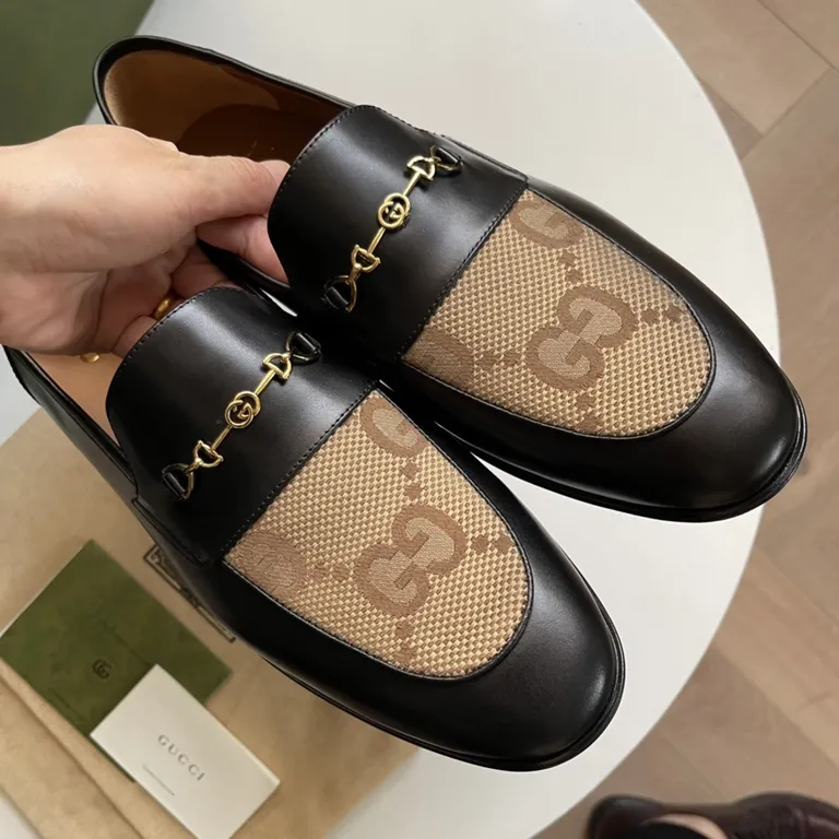 Gucci Shoe 